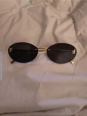 Oval Sunglasses 90s Lightweight Gold Metal Frame Black Tinted Plastic Lenses